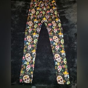 Sugar skull yoga pants/leggings  size small